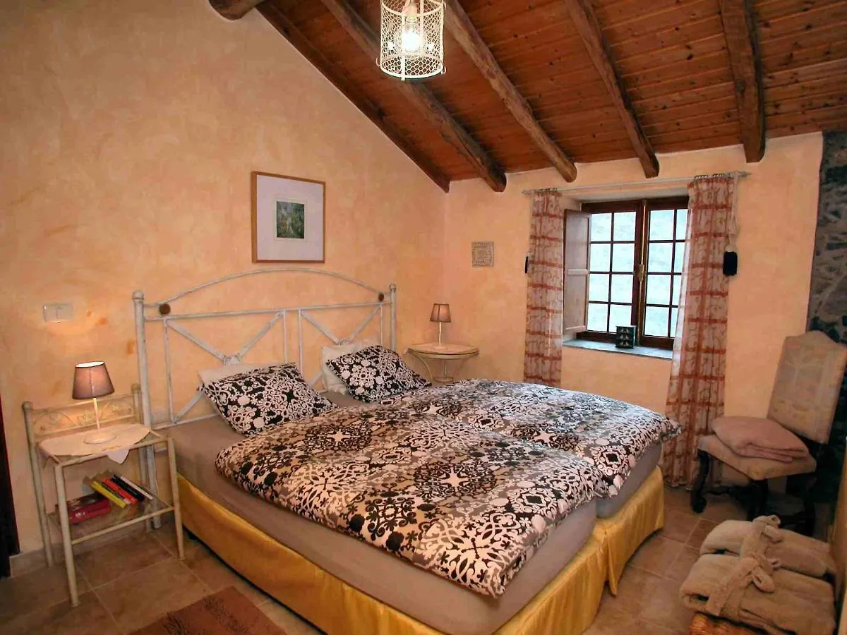 Casa Amarilla Villa Guia de Isora  0*, Guia de Isora (Tenerife) Spain